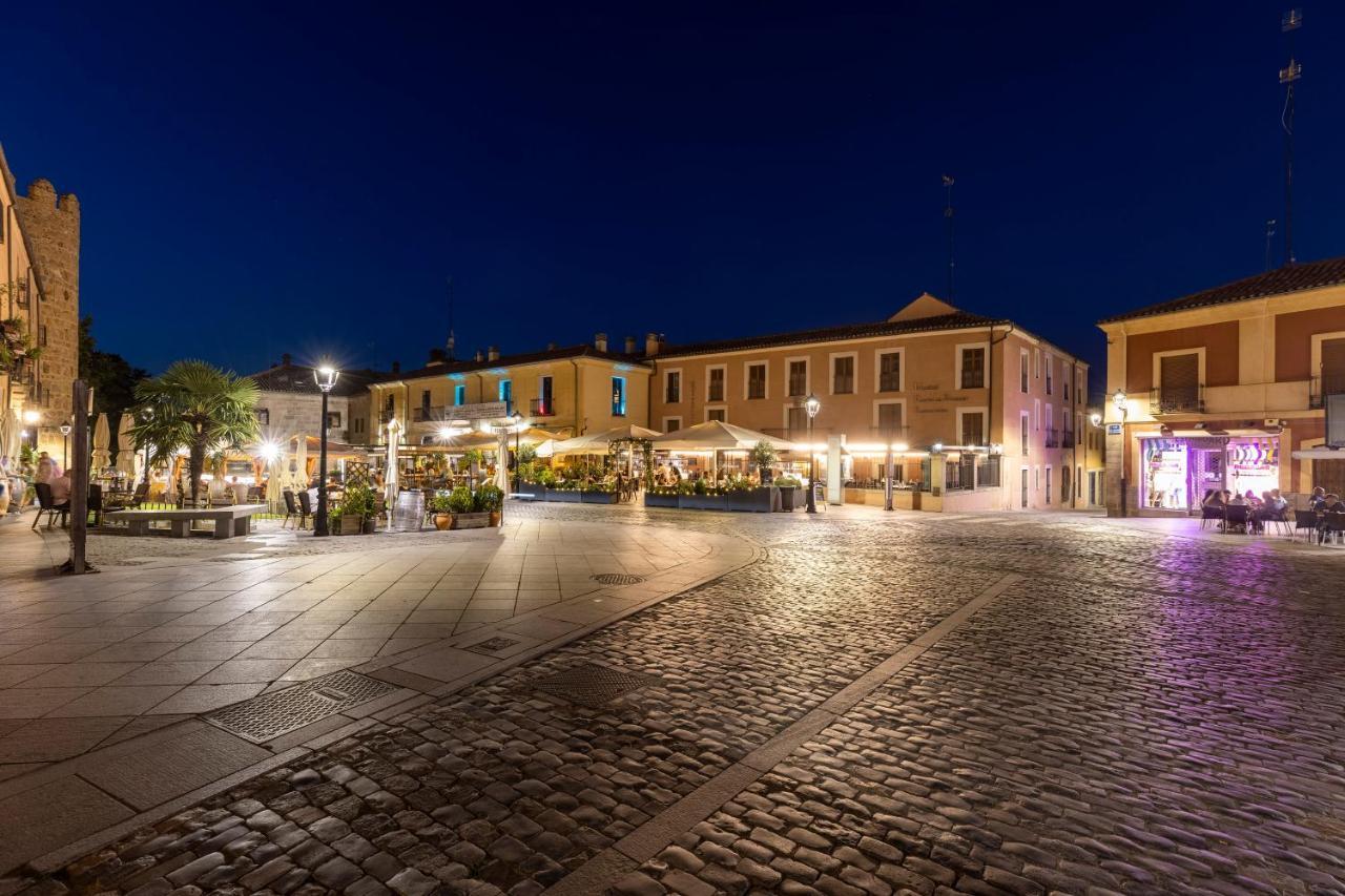 Hostal Restaurante Puerta Del Alcazar Ávila Екстериор снимка