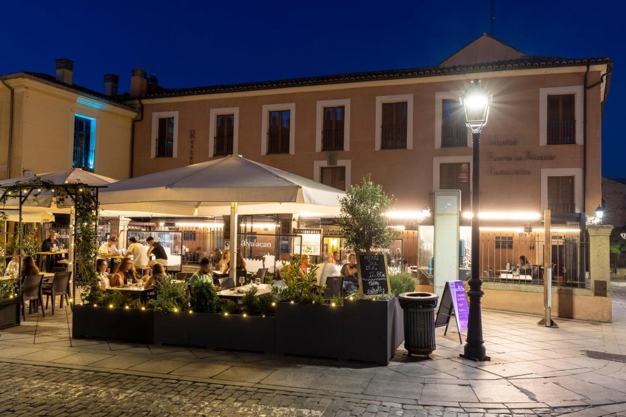 Hostal Restaurante Puerta Del Alcazar Ávila Екстериор снимка