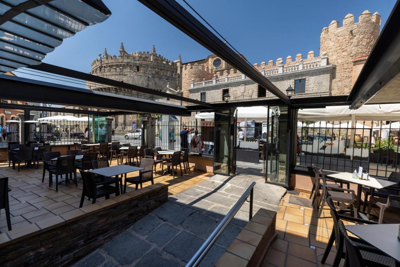 Hostal Restaurante Puerta Del Alcazar Ávila Екстериор снимка